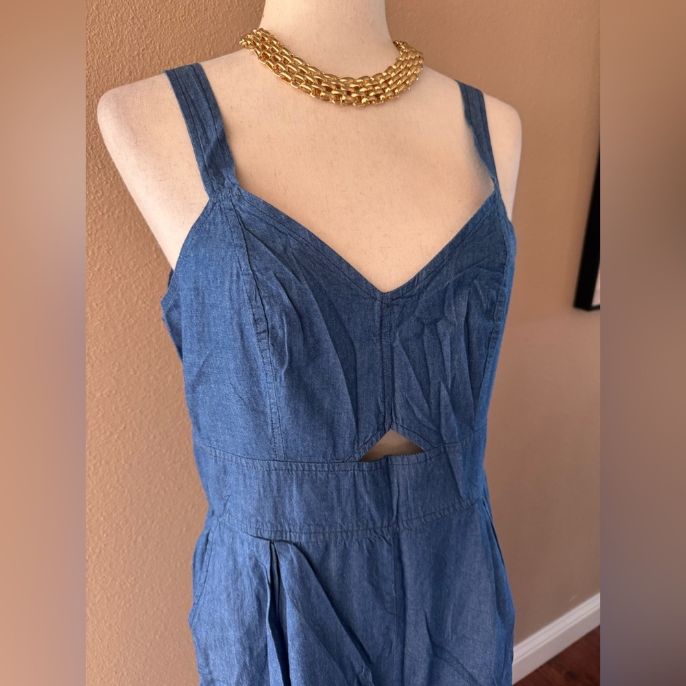 Stylish Blue Jumpsuit with wide leg - Picture 5 of 6